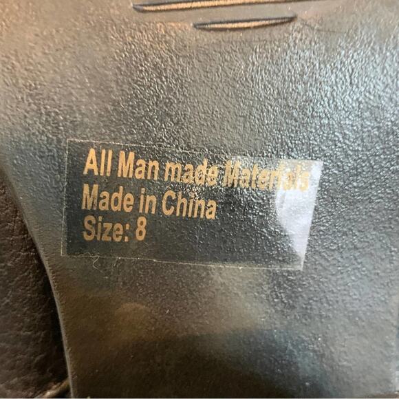 Wild diva strapy booties  4” chunky block heel rounded pointy toe size 8 - Picture 7 of 7